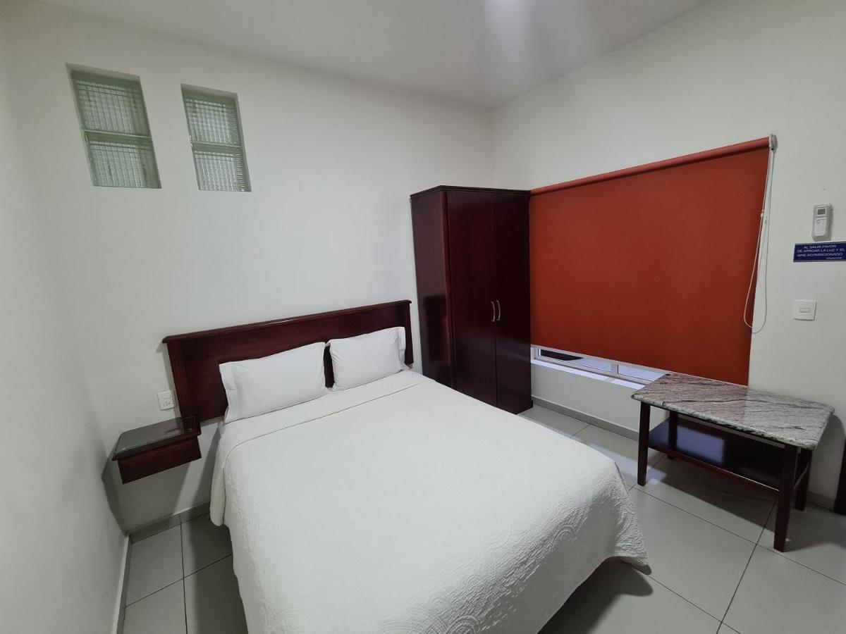 Hotel Fina Inn La Barca Extérieur photo